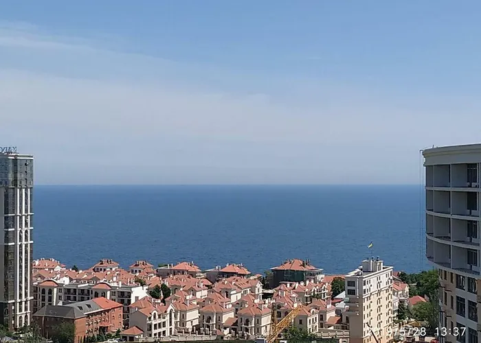 Arcadia Vip Sea View! Apartment Odesa